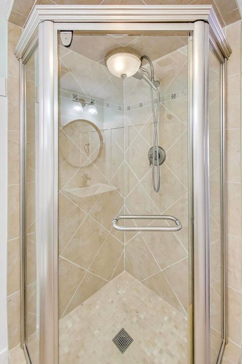 Tiny photo for 2002 N Eastwood Drive, Arlington Heights, IL 60004 (MLS # 12542896)