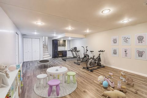 Tiny photo for 2002 N Eastwood Drive, Arlington Heights, IL 60004 (MLS # 12542896)