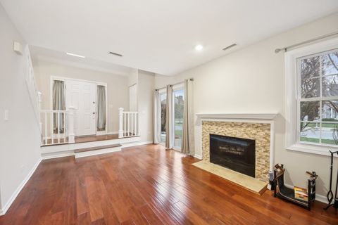 Tiny photo for 2S739 Grove Lane, Warrenville, IL 60555 (MLS # 12589535)