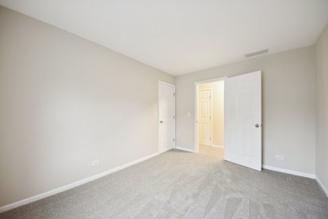 Tiny photo for 2S739 Grove Lane, Warrenville, IL 60555 (MLS # 12589535)