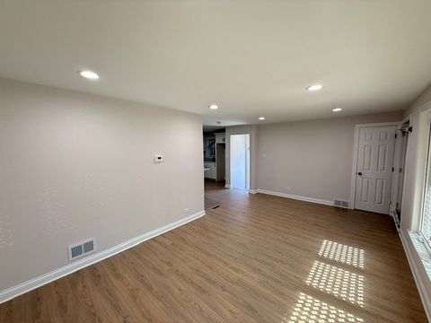Tiny photo for 9619 S Bishop Street, Chicago, IL 60643 (MLS # 12648906)