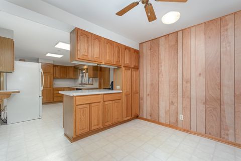 Tiny photo for 20873 W Rand Court, Palatine, IL 60074 (MLS # 12516455)