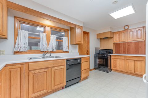 Tiny photo for 20873 W Rand Court, Palatine, IL 60074 (MLS # 12516455)