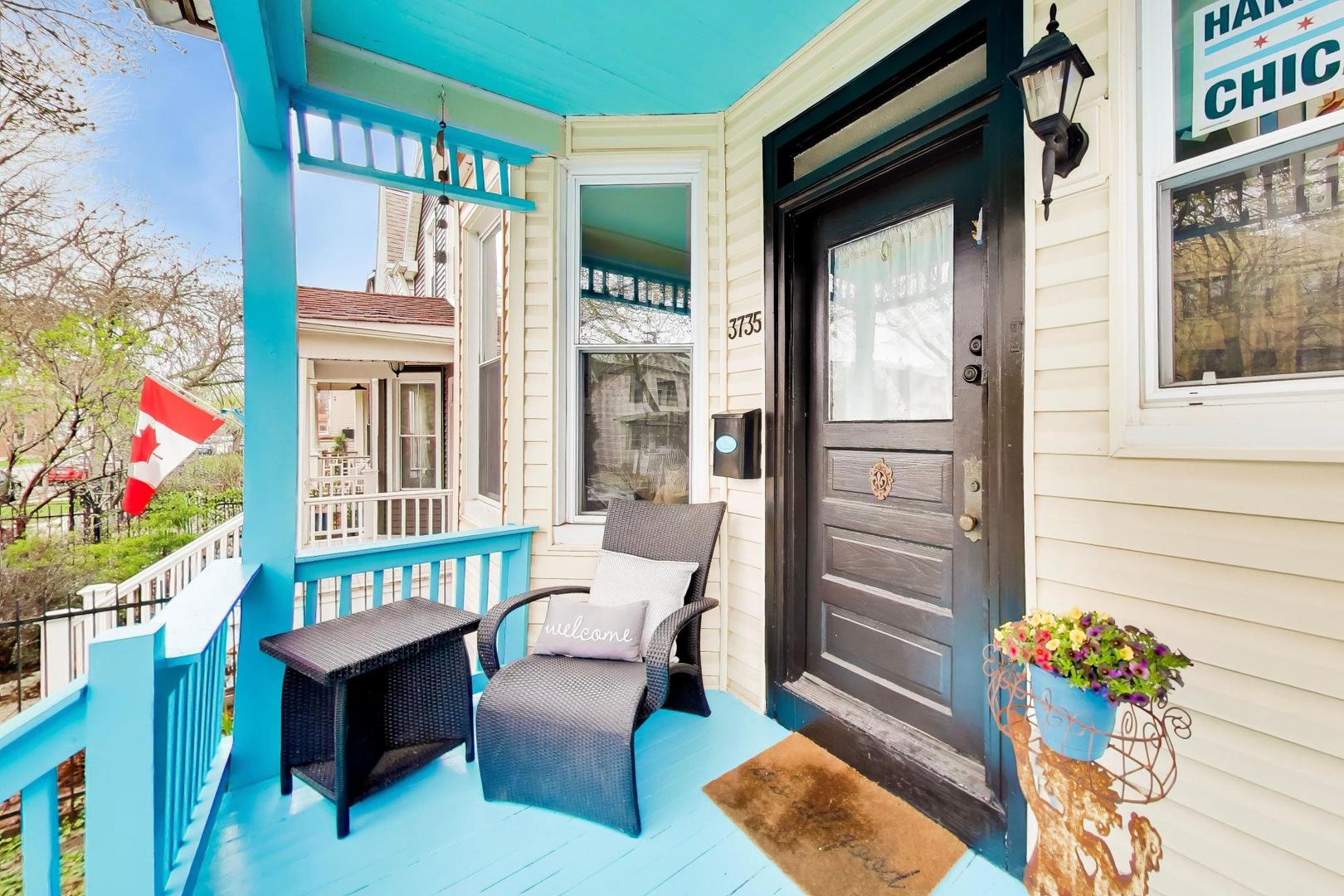 3735 W Palmer Street