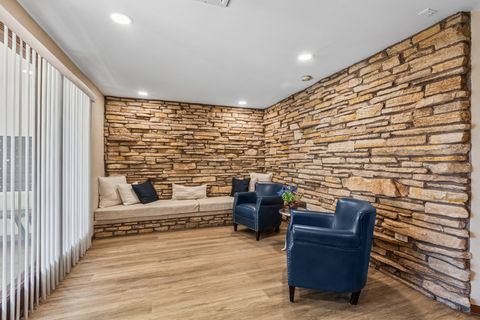 Tiny photo for 9500 N Washington Street #505, Niles, IL 60714 (MLS # 12543535)