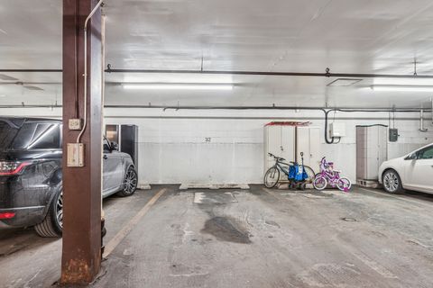 Tiny photo for 9500 N Washington Street #505, Niles, IL 60714 (MLS # 12543535)