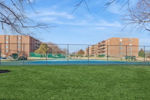 Tiny photo for 9500 N Washington Street #505, Niles, IL 60714 (MLS # 12543535)