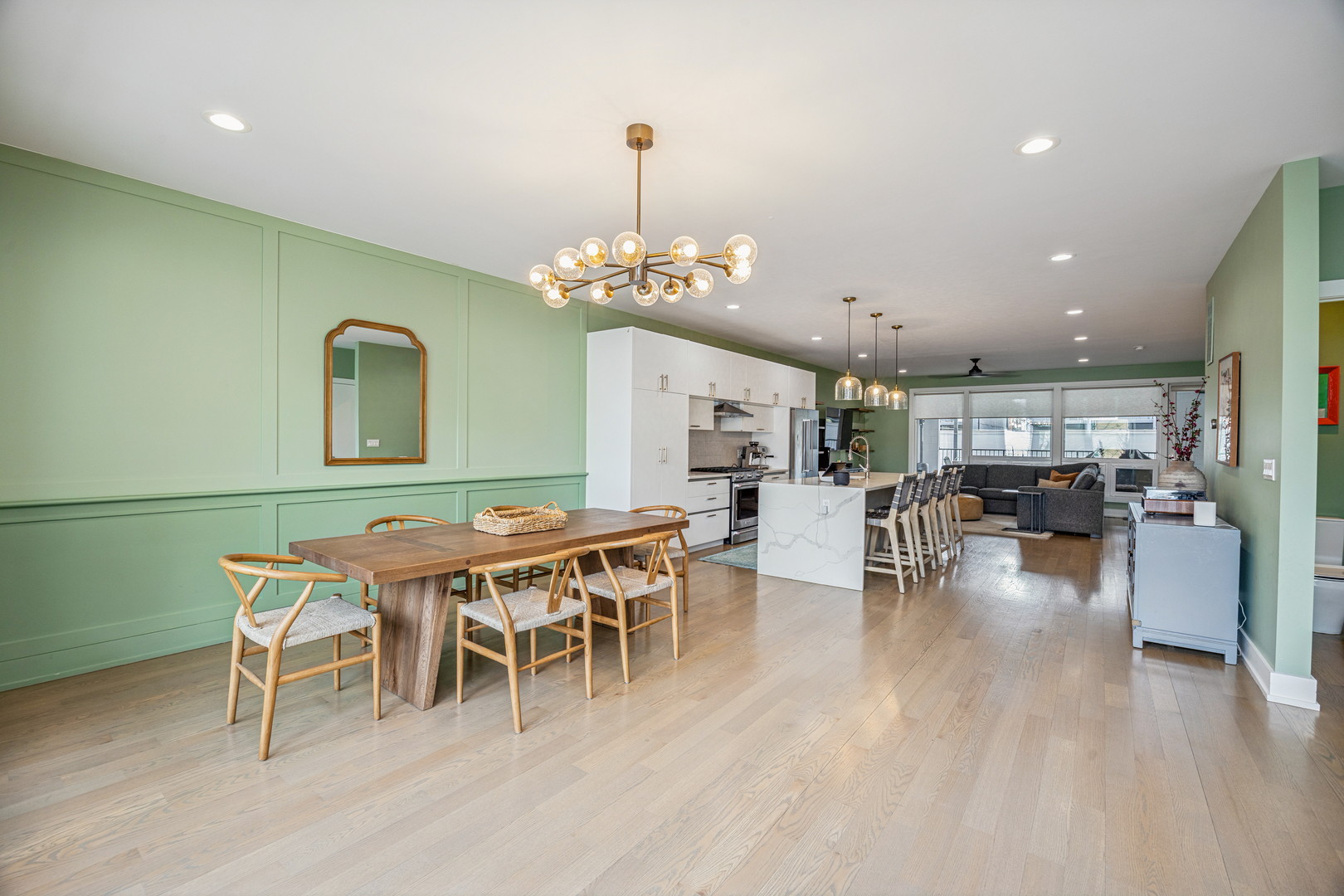 731 W 17th Street 1E
