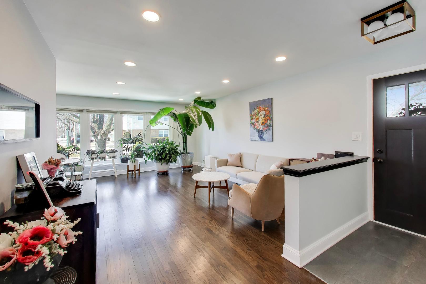 9401 Lavergne Avenue