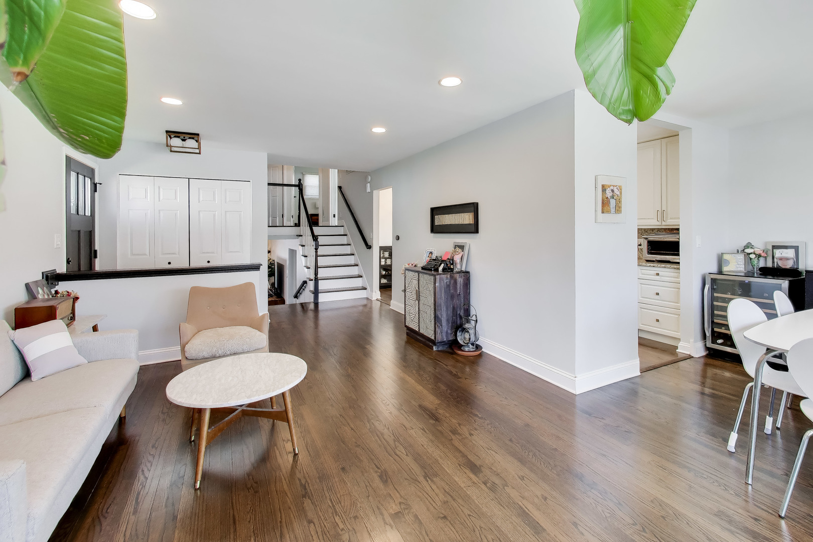 9401 Lavergne Avenue