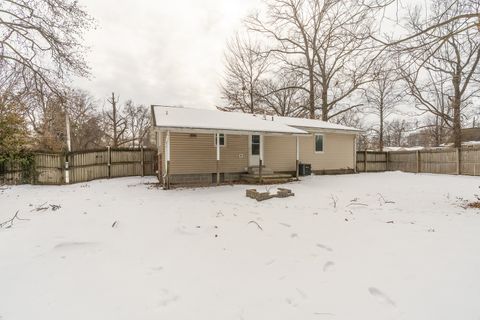 Tiny photo for 508 W Rigdon Street, Carbondale, IL 62901 (MLS # 12551867)
