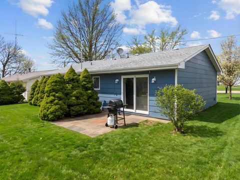 Tiny photo for 200 Ramona Avenue, Rochelle, IL 61068 (MLS # 12615967)