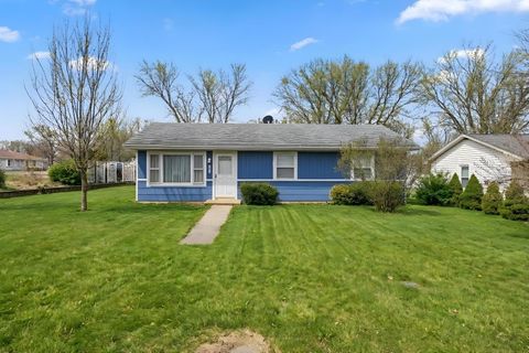 Photo of 200 Ramona Avenue, Rochelle, IL 61068 (MLS # 12615967)