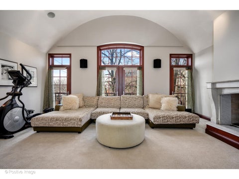 Tiny photo for 1811 N Howe Street, Chicago, IL 60614 (MLS # 12595802)