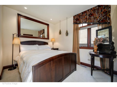 Tiny photo for 1811 N Howe Street, Chicago, IL 60614 (MLS # 12595802)