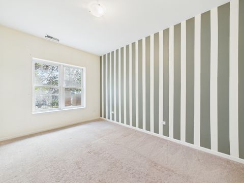 Tiny photo for 5100 W 96th Street #204, Oak Lawn, IL 60453 (MLS # 12501808)