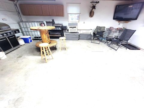 Tiny photo for 221 HICKORY Street, Flora, IL 62839 (MLS # EB460107)