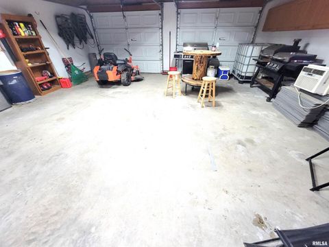 Tiny photo for 221 HICKORY Street, Flora, IL 62839 (MLS # EB460107)