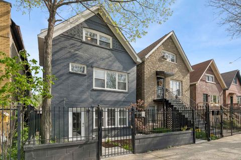 2534 W Haddon Avenue Chicago IL 60622