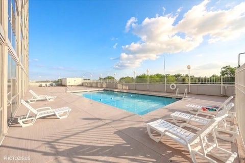 Tiny photo for 7234 W North Avenue #1509, Elmwood Park, IL 60707 (MLS # 12794849)