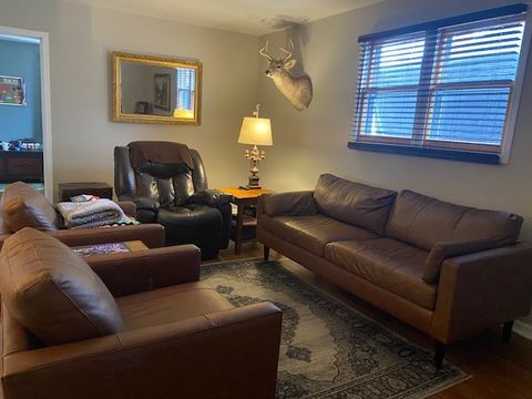 Tiny photo for 727 15th Street, Peru, IL 61354 (MLS # 12540594)