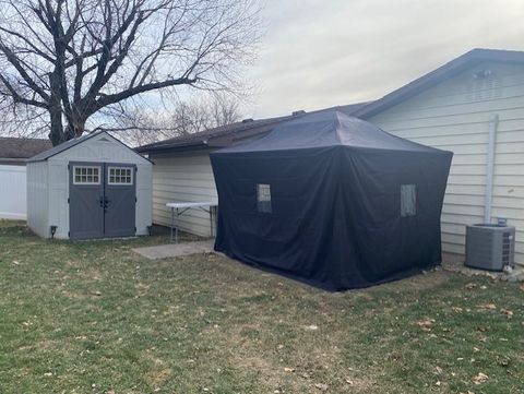 Tiny photo for 727 15th Street, Peru, IL 61354 (MLS # 12540594)