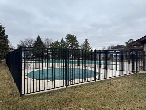 Tiny photo for 373 Ferndale Court #C2, Schaumburg, IL 60193 (MLS # 12582115)