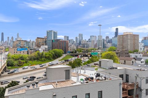 Tiny photo for 757 N Elizabeth Street #2, Chicago, IL 60642 (MLS # 12639294)