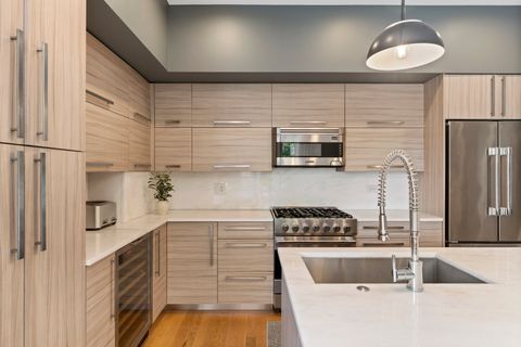 Tiny photo for 757 N Elizabeth Street #2, Chicago, IL 60642 (MLS # 12639294)