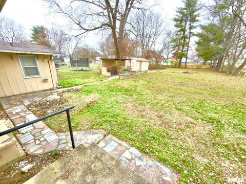 Tiny photo for 904 W ELM Street, Olney, IL 62450 (MLS # EB460634)