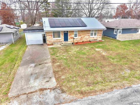 Tiny photo for 904 W ELM Street, Olney, IL 62450 (MLS # EB460634)