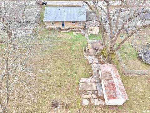 Tiny photo for 904 W ELM Street, Olney, IL 62450 (MLS # EB460634)