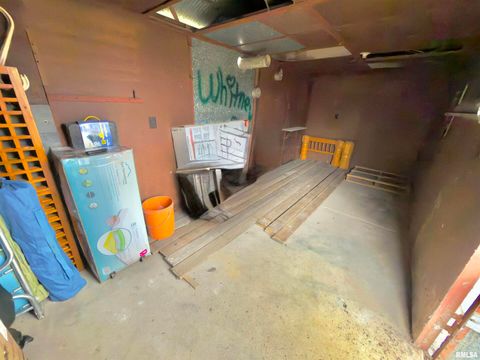 Tiny photo for 904 W ELM Street, Olney, IL 62450 (MLS # EB460634)