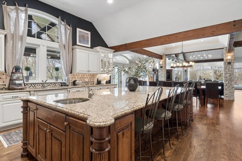 Tiny photo for 2455 Persimmon Drive, St. Charles, IL 60174 (MLS # 12615951)
