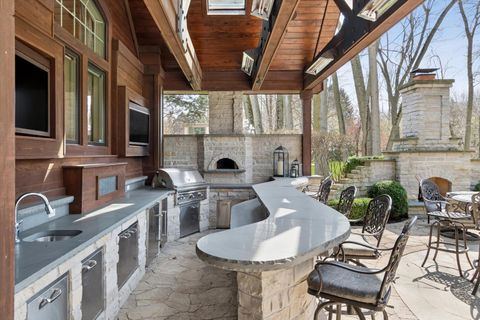 Tiny photo for 2455 Persimmon Drive, St. Charles, IL 60174 (MLS # 12615951)