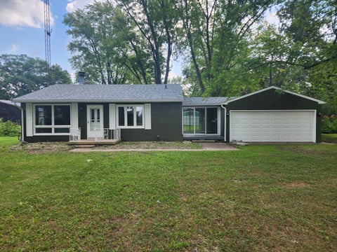 Photo of 31360-97 N 600 Road, Streator, IL 61364 (MLS # 12698174)
