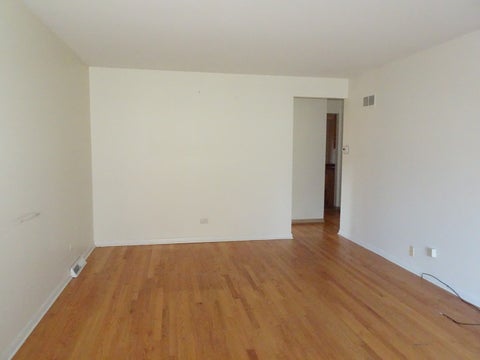 Tiny photo for 5616 W 100th Street, Oak Lawn, IL 60453 (MLS # 12681221)