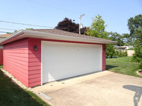 Tiny photo for 5616 W 100th Street, Oak Lawn, IL 60453 (MLS # 12681221)
