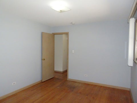 Tiny photo for 5616 W 100th Street, Oak Lawn, IL 60453 (MLS # 12681221)
