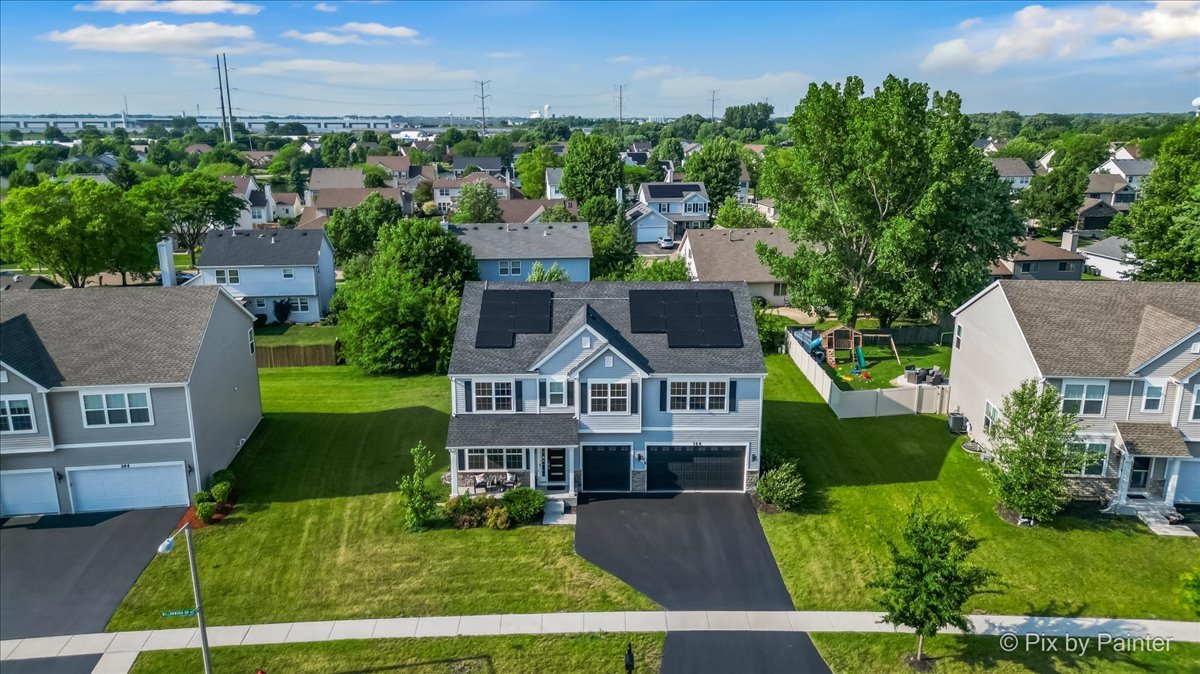 166 Willowwood Drive N