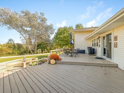 Tiny photo for 1218 Oakhill Drive, Freeport, IL 61032 (MLS # 12501010)