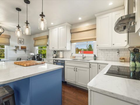 Tiny photo for 1218 Oakhill Drive, Freeport, IL 61032 (MLS # 12501010)