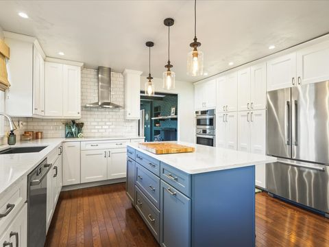 Tiny photo for 1218 Oakhill Drive, Freeport, IL 61032 (MLS # 12501010)