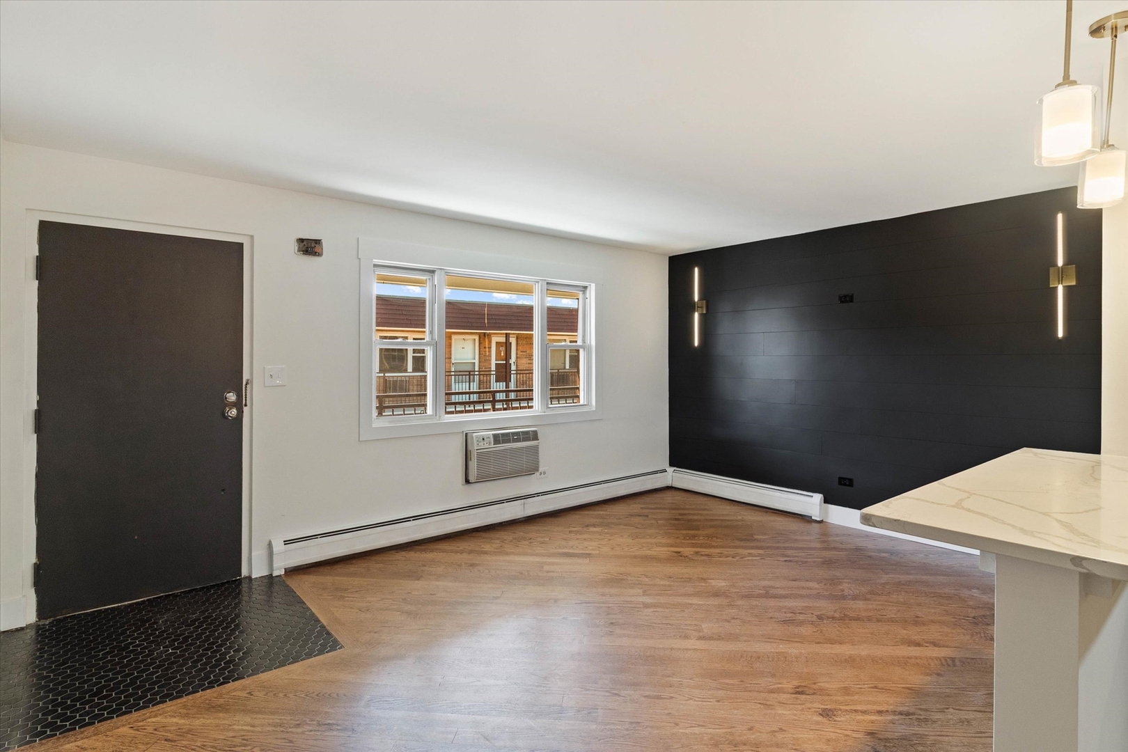 2334 N Harlem Avenue 3C