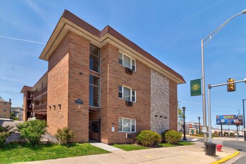 2334 N Harlem Avenue 3C Elmwood Park IL 60707