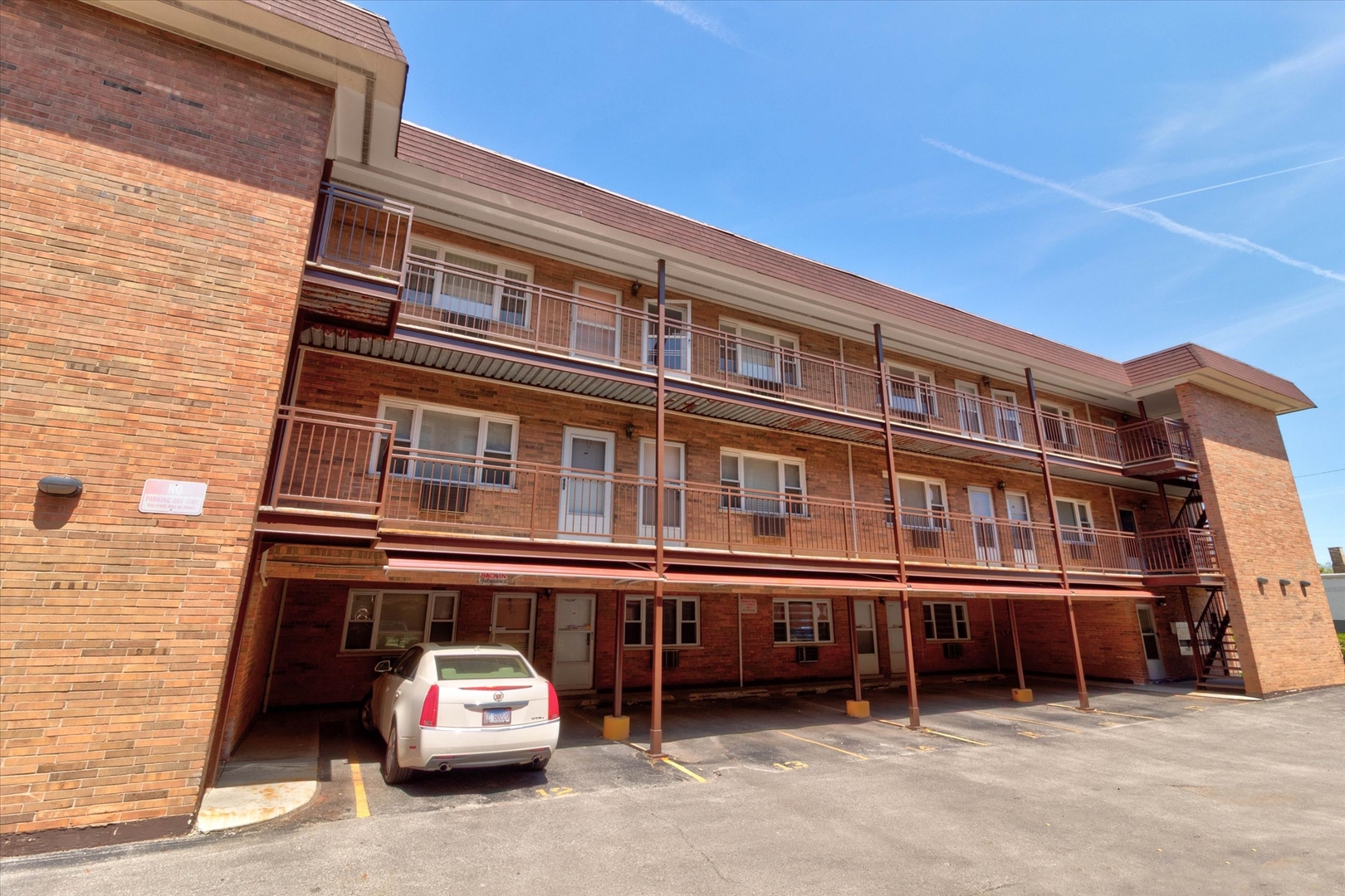 2334 N Harlem Avenue 3C