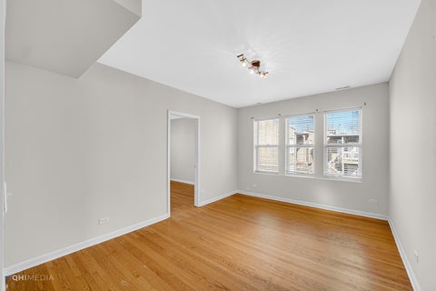 Tiny photo for 2316 W ROSEMONT Avenue #3, Chicago, IL 60659 (MLS # 12662618)