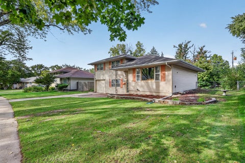Tiny photo for 3804 Seward Avenue, Rockford, IL 61108 (MLS # 12761033)