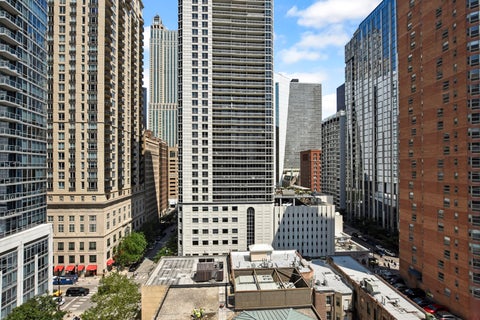 Tiny photo for 33 W DELAWARE Place #13A, Chicago, IL 60610 (MLS # 12721536)