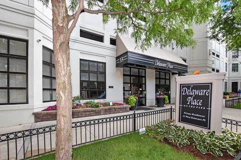 Tiny photo for 33 W DELAWARE Place #13A, Chicago, IL 60610 (MLS # 12721536)